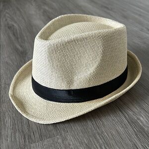 Stylish Cream Fedora with Black Band